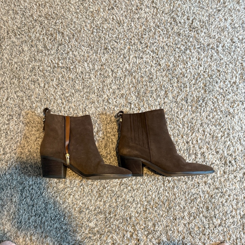 NWOT Franco Sarto Brown Suede Ankle Boots